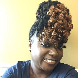 Meet your Posher, Jacqueline